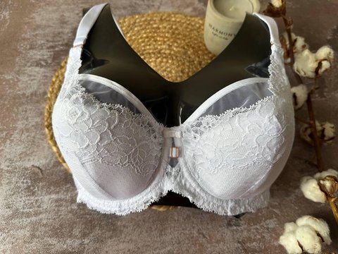 Мереживний бюстгальтер з м'якими чашками білий 85C 2486 фото